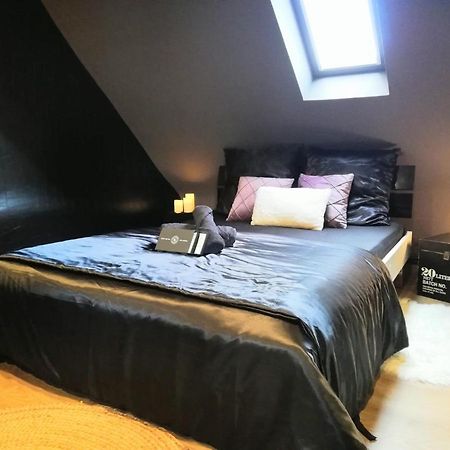 L'Escale Glamour Et Chic - Petit Dejeuner, Netflix, Wifi นีเดอร์บรอนน์-เลส์-แบ็งส์ ภายนอก รูปภาพ