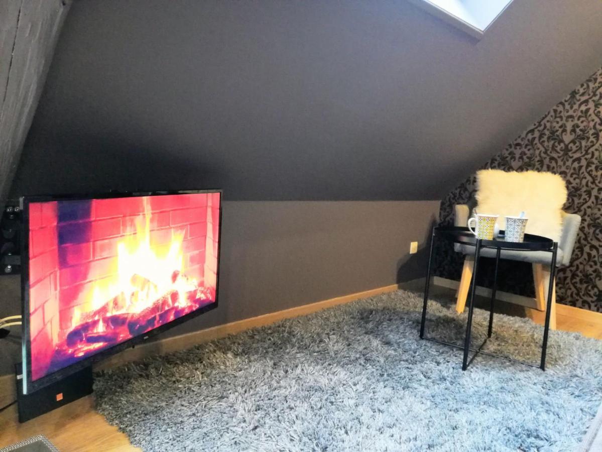 L'Escale Glamour Et Chic - Petit Dejeuner, Netflix, Wifi นีเดอร์บรอนน์-เลส์-แบ็งส์ ภายนอก รูปภาพ